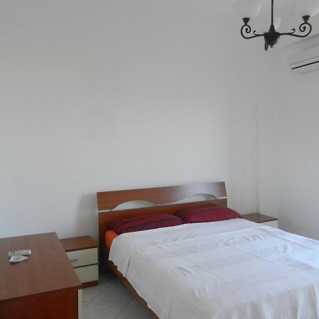 Leonardo Apartamento Capaci Exterior foto