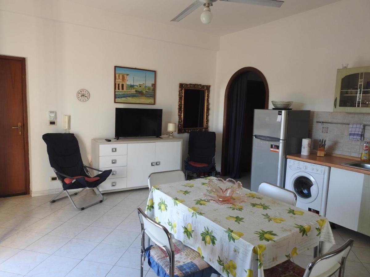 Leonardo Apartamento Capaci Exterior foto