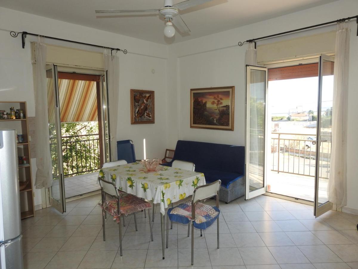 Leonardo Apartamento Capaci Exterior foto